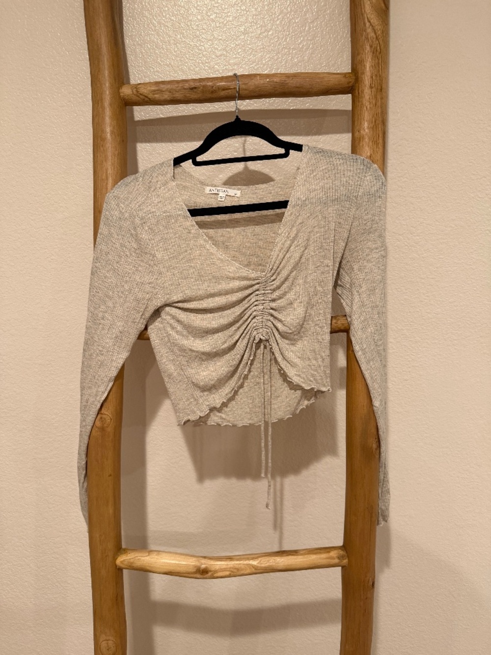Cropped Long Sleeve Shirt